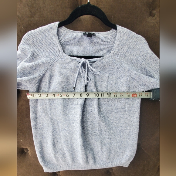 Jones New York Light‎ Blue Sweater - Medium - Like New - Picture 6 of 7